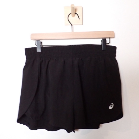 Asics Woven Reflective Running Shorts Built in Brief Liner size L - Picture 1 of 11